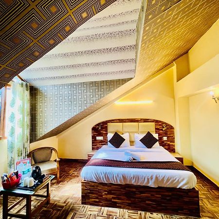 Hotel Kalinga Grand - Luxury Comfort !! Travellers Delight !! Budget Friendly !! Prime Location !! Guest Favourite Manāli Eksteriør billede